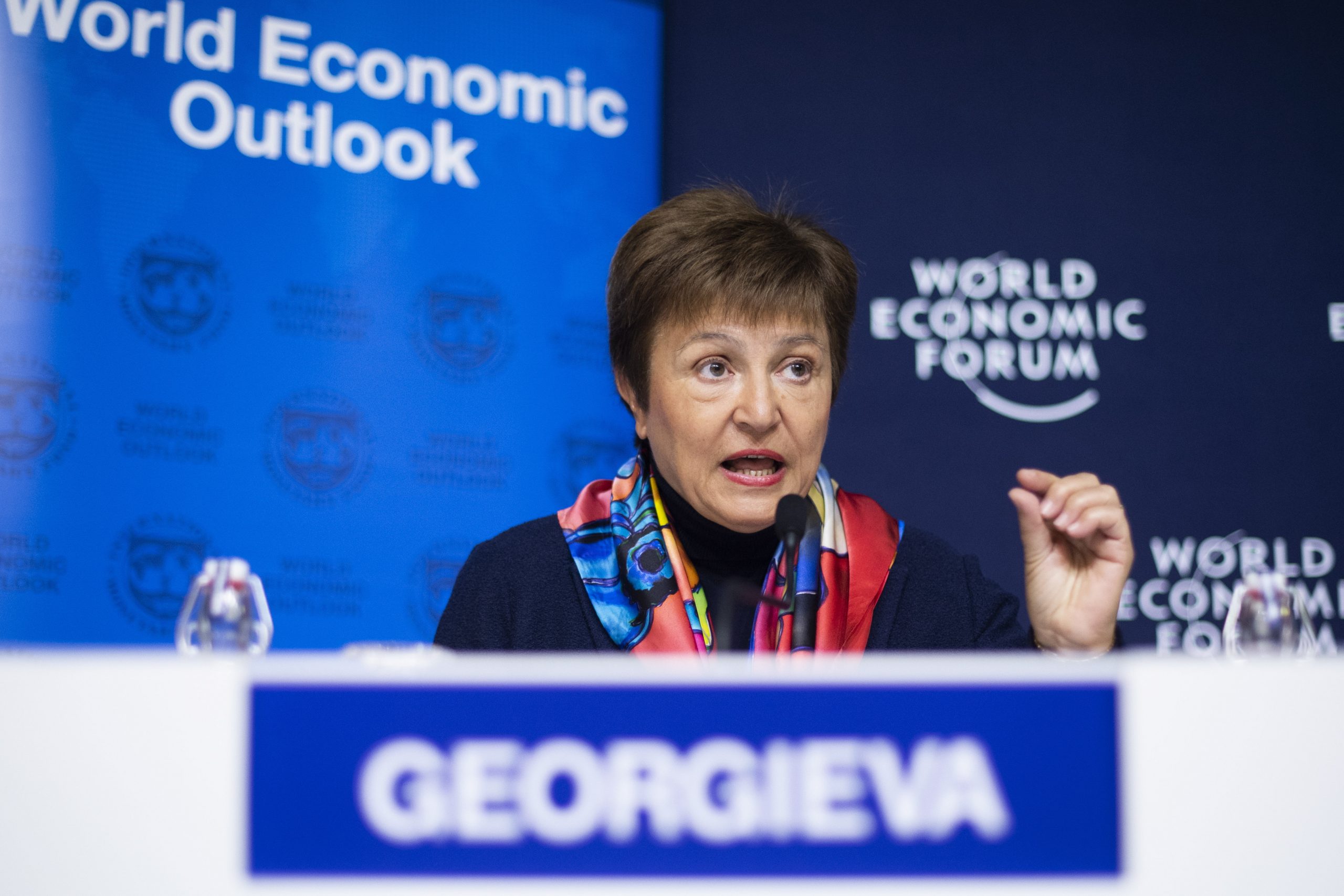 IMF Significantly Downgrades Growth Prediction for Hungary