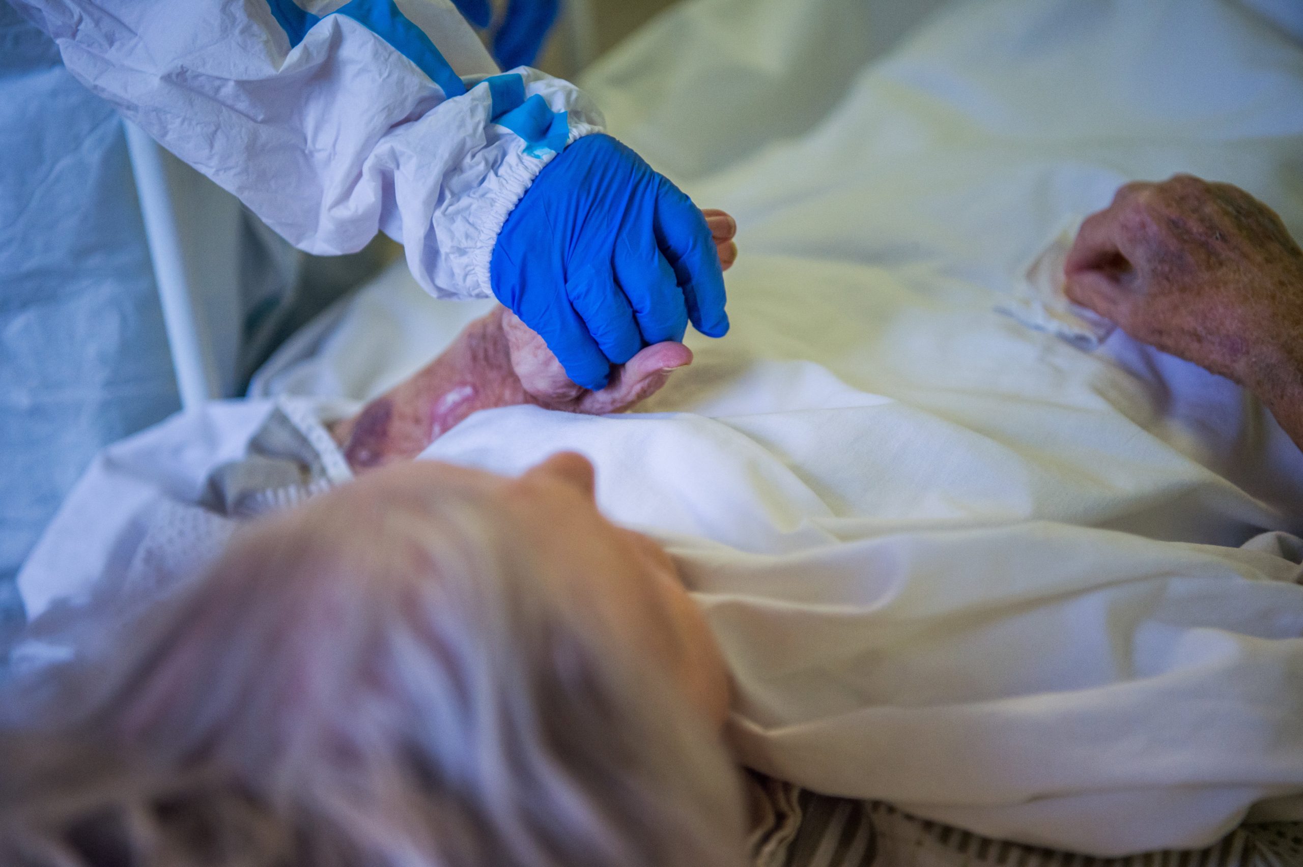 Population Declining Faster than Before, Number of Deaths Up by 40% in March
