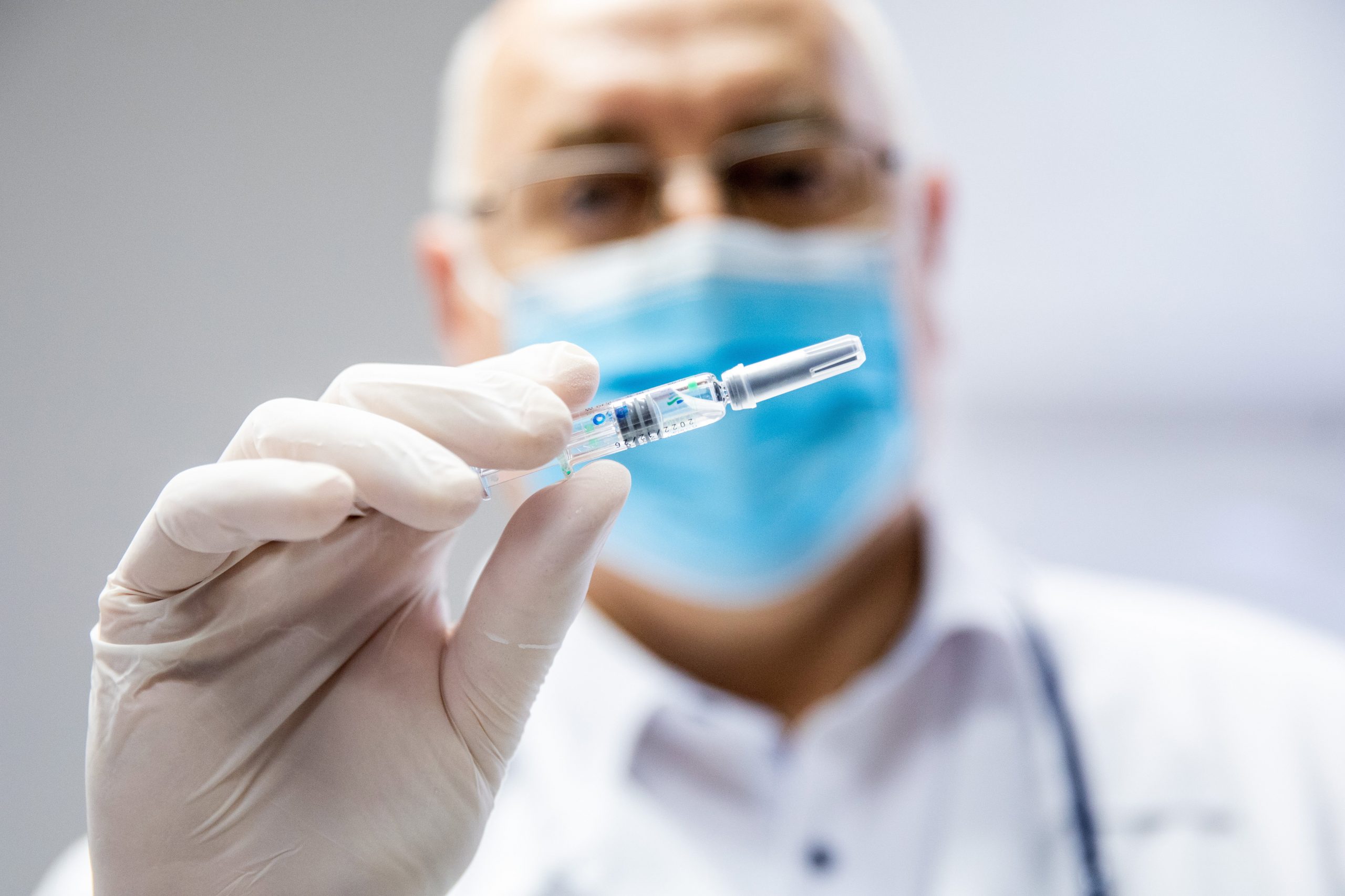 Hungarian Press Roundup: Rollout of Chinese Covid Vaccine Begins