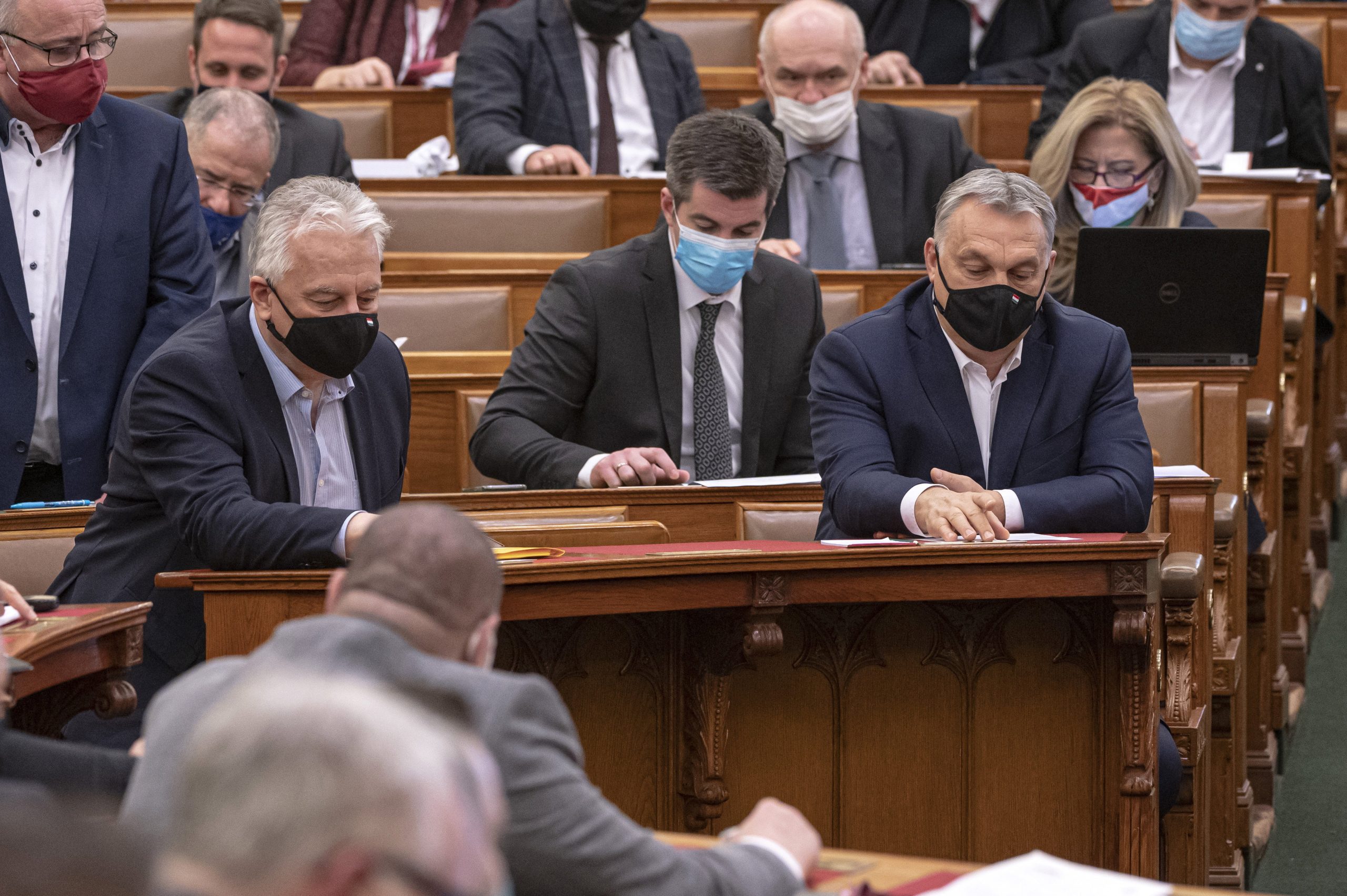 Bill Extending Special Legal Order in Hungary Ignites Debate in Parliament