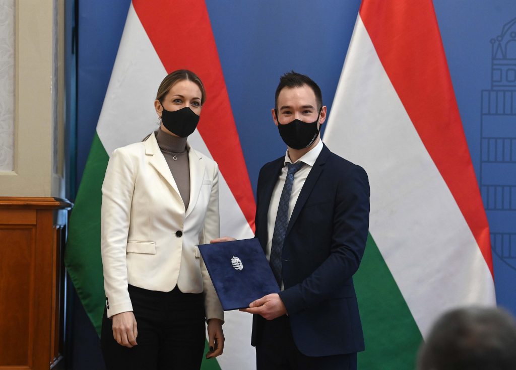 Government Supports BioTech Investment in Hungary post's picture