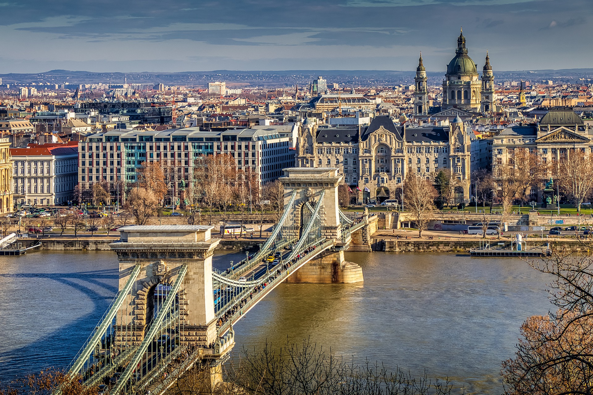 Rising Rent Prices in Budapest Surpass Hungary's Record High Inflation