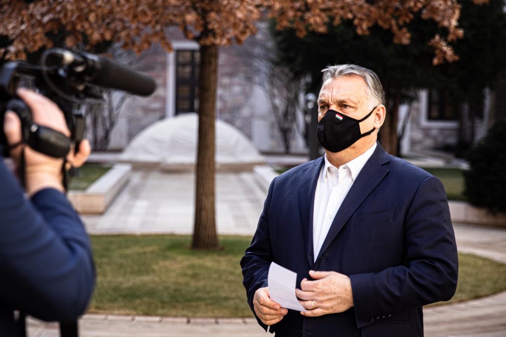 Should Mask-Wearing Become Mandatory Again? post's picture