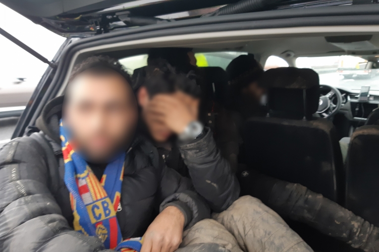Police Crack Down on Syrian People Smuggling Ring post's picture