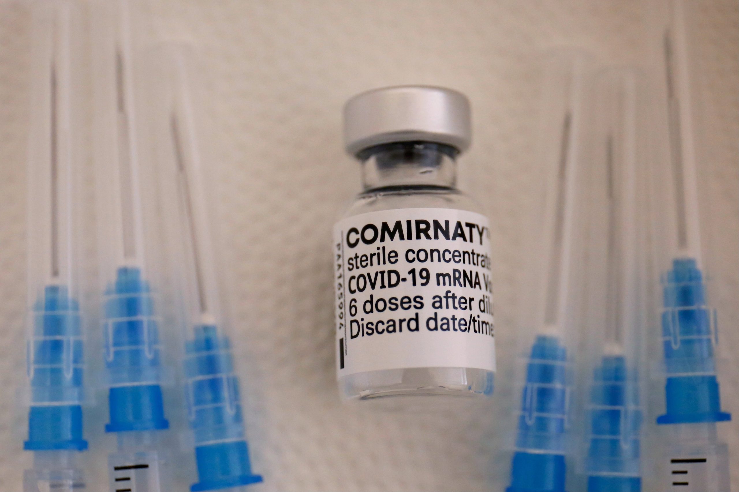 Hungary Takes Part in 'Solidarity Vaccine' Plan, Additionally Helping Czech Rep. too