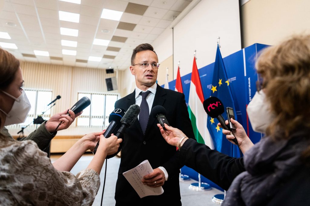 FM Szijjártó Calls on Brussels to ‘Cease Arrogance’ over Western Balkans post's picture