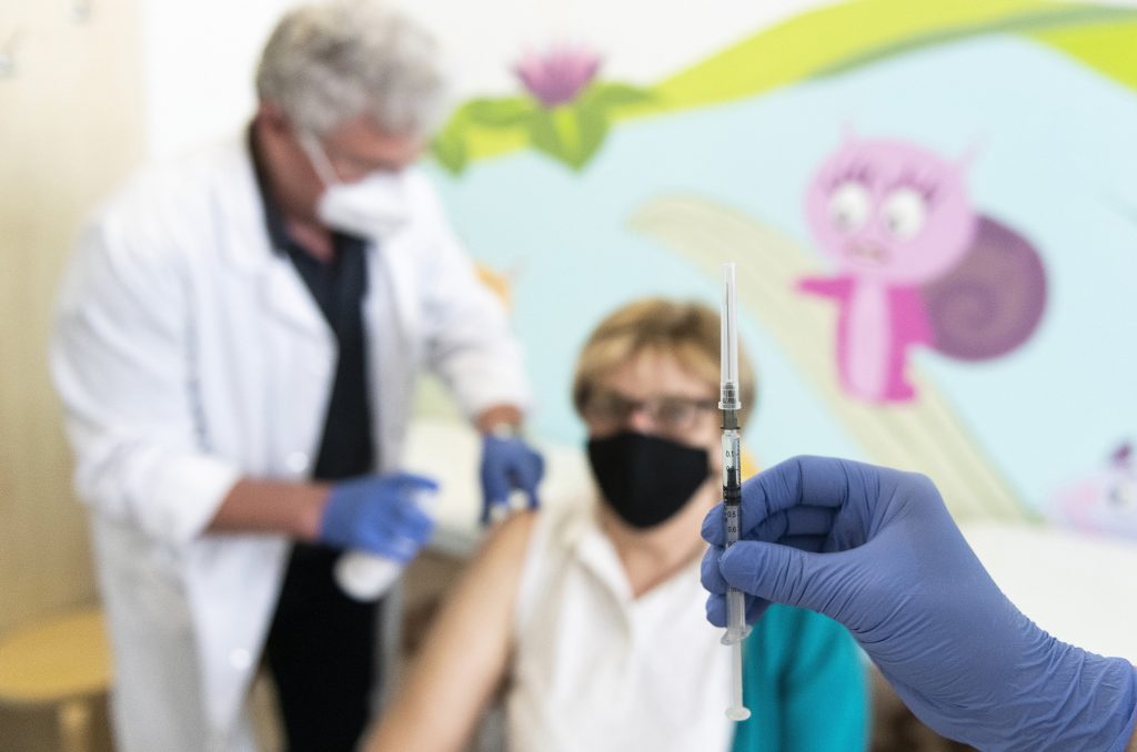 Five Million Vaccinated in Hungary Within Weeks? post's picture