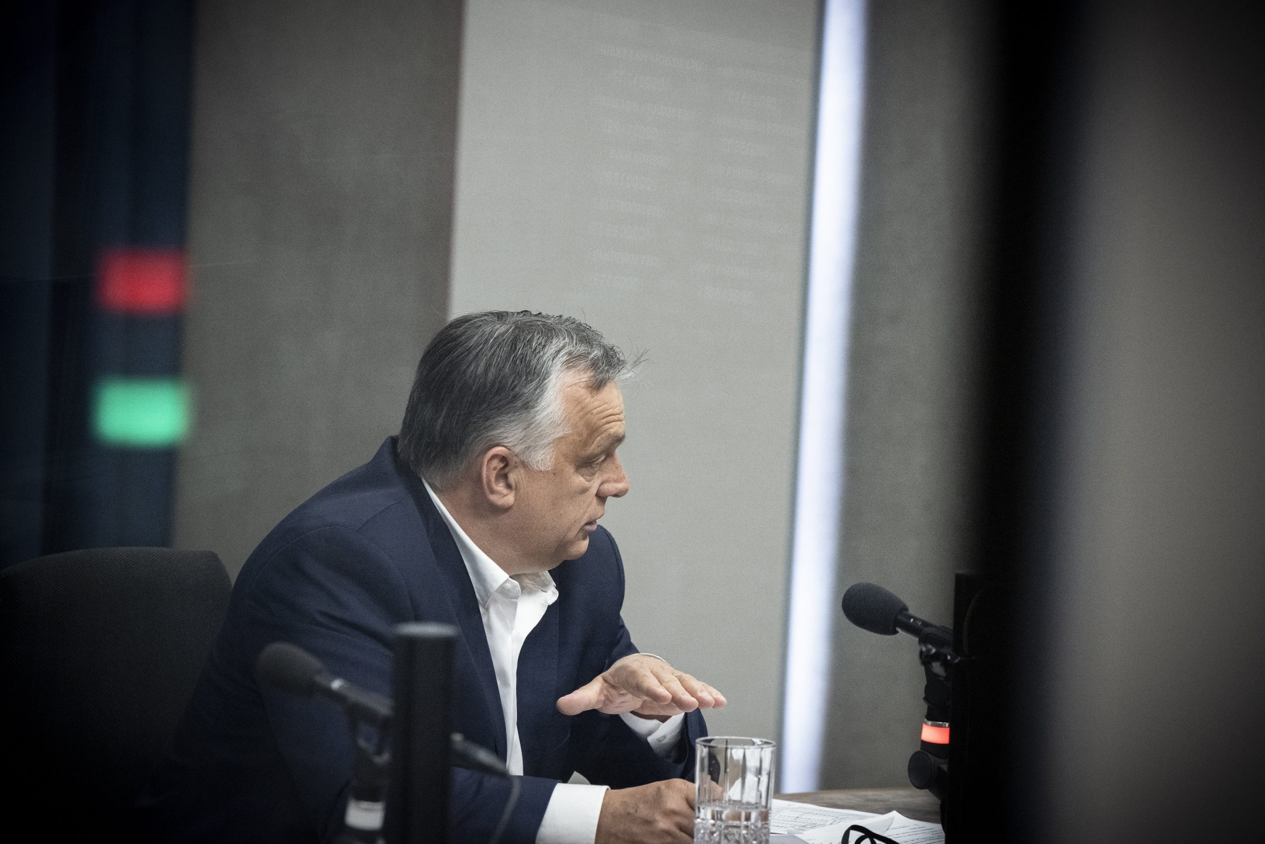 PM Orbán: Hungary Must Stick to Utility Price Cuts