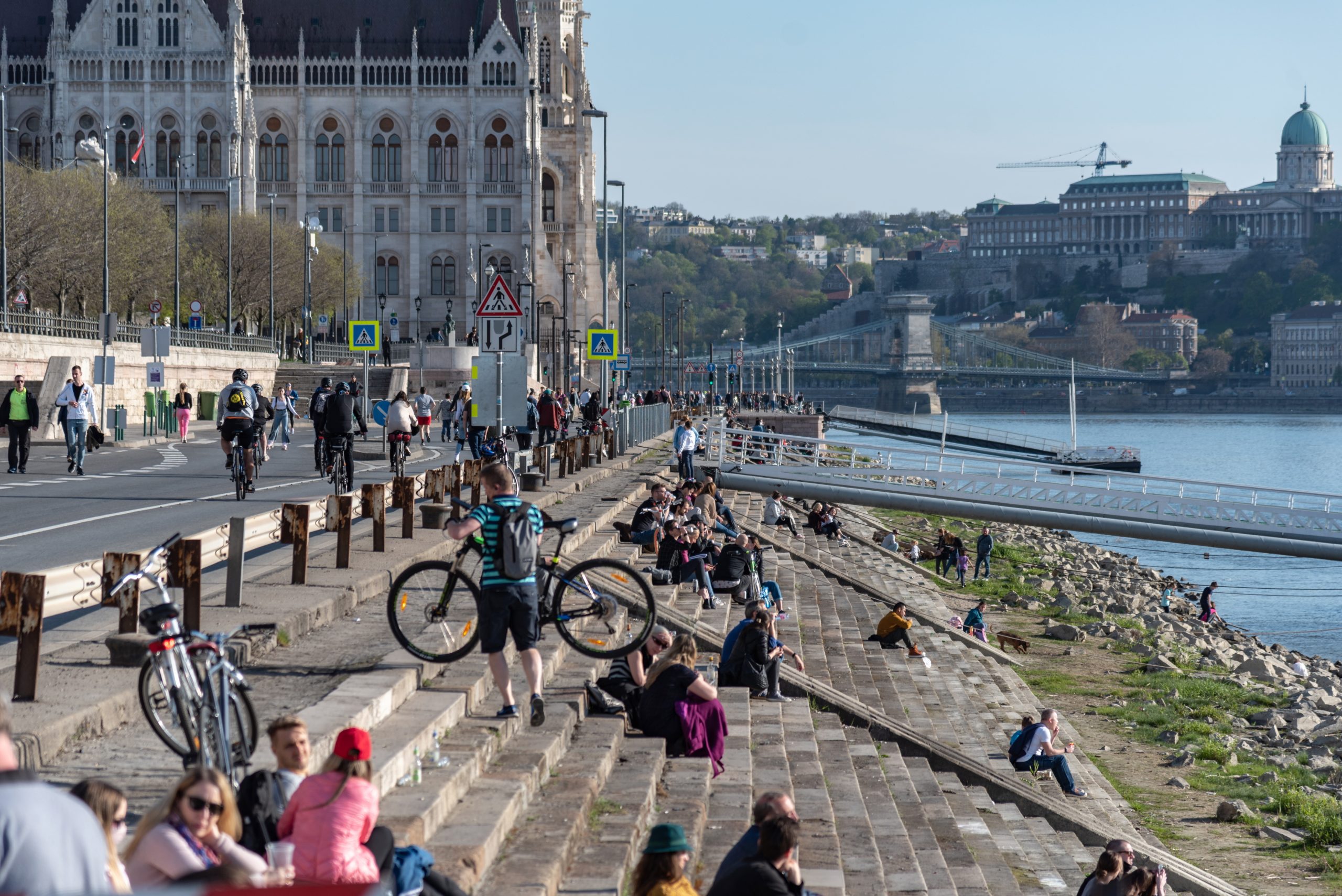 Pest Danube Embankment to Turn into Recreational Space