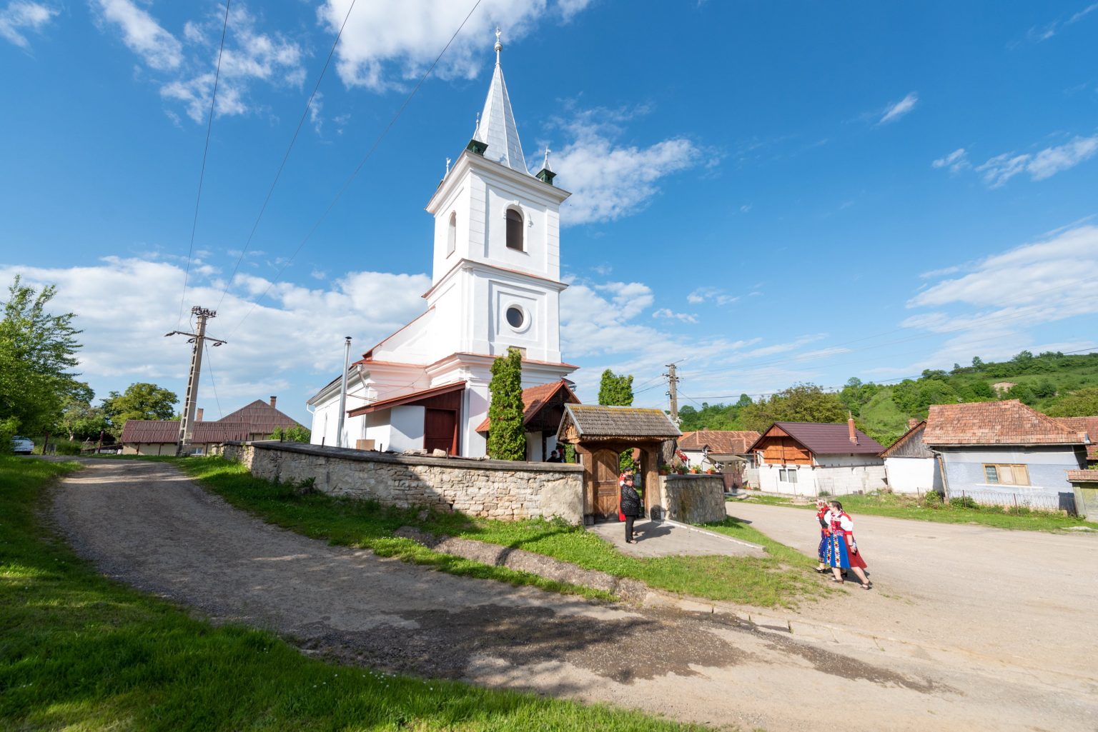 Traditional Homes in Transylvania Restored Through EU Funds