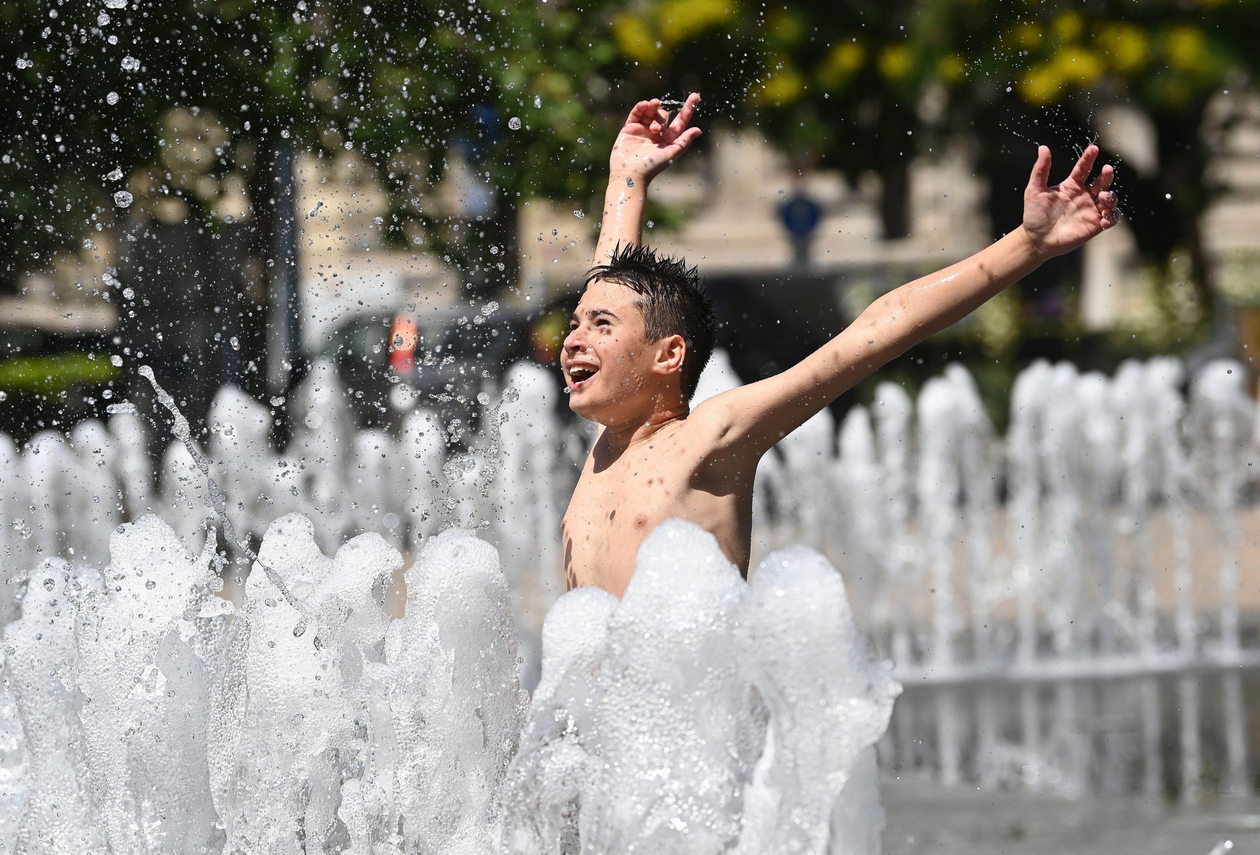 New National Daily Heat Record of 37.8 Degrees Set in Hungary