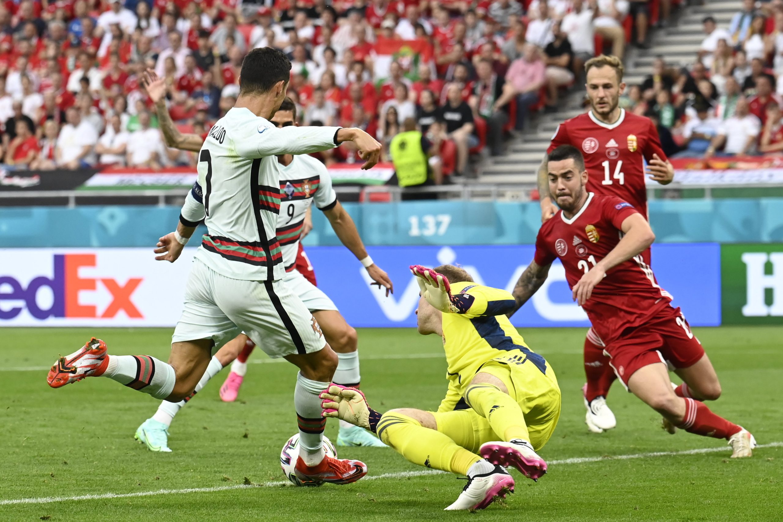 Ronaldo scores 2, Portugal beats Hungary 3-0 at Euro 2020