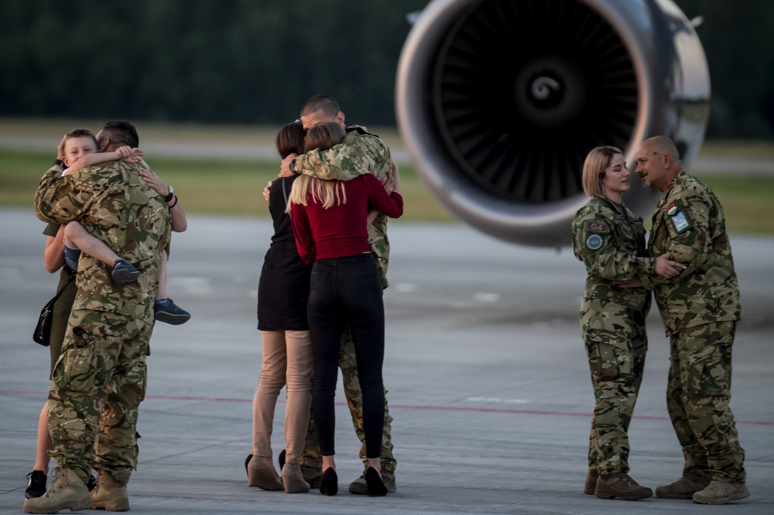 Last Hungarian Afghanistan Mission Soldiers Arrive Back - with PHOTOS!