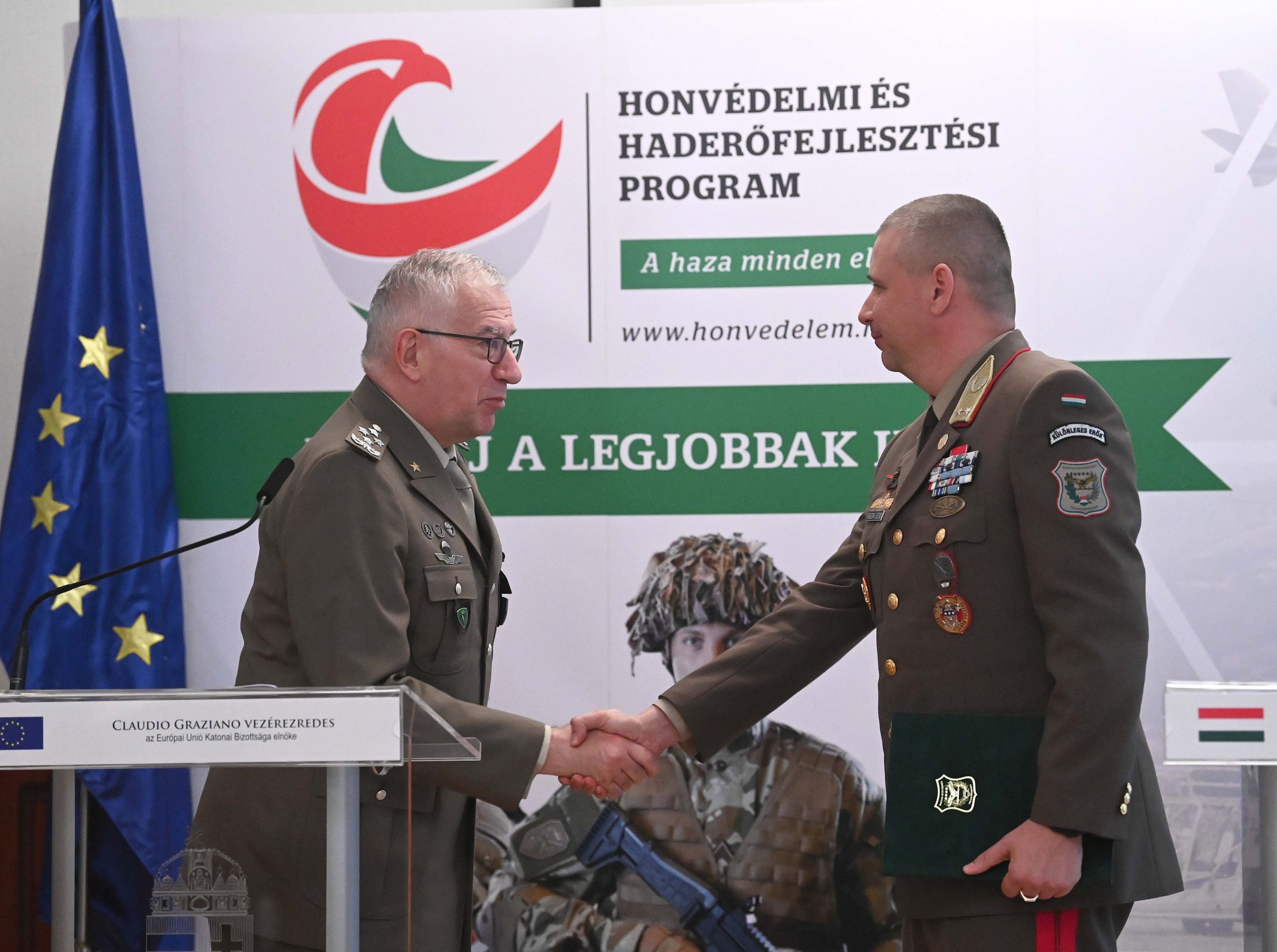 Hadsereg főnök: A magyar katonaság vállalta, hogy ellátja az EU és a NATO feladatait