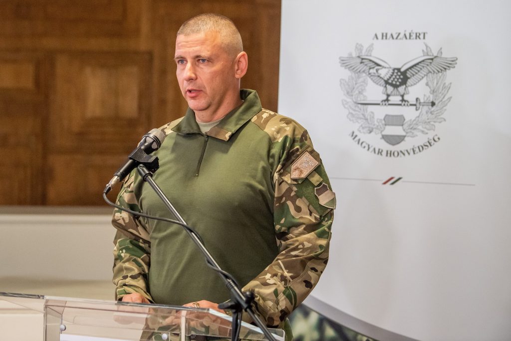 Lieutenant General: Armed Forces to Guarantee Security of Hungarians post's picture
