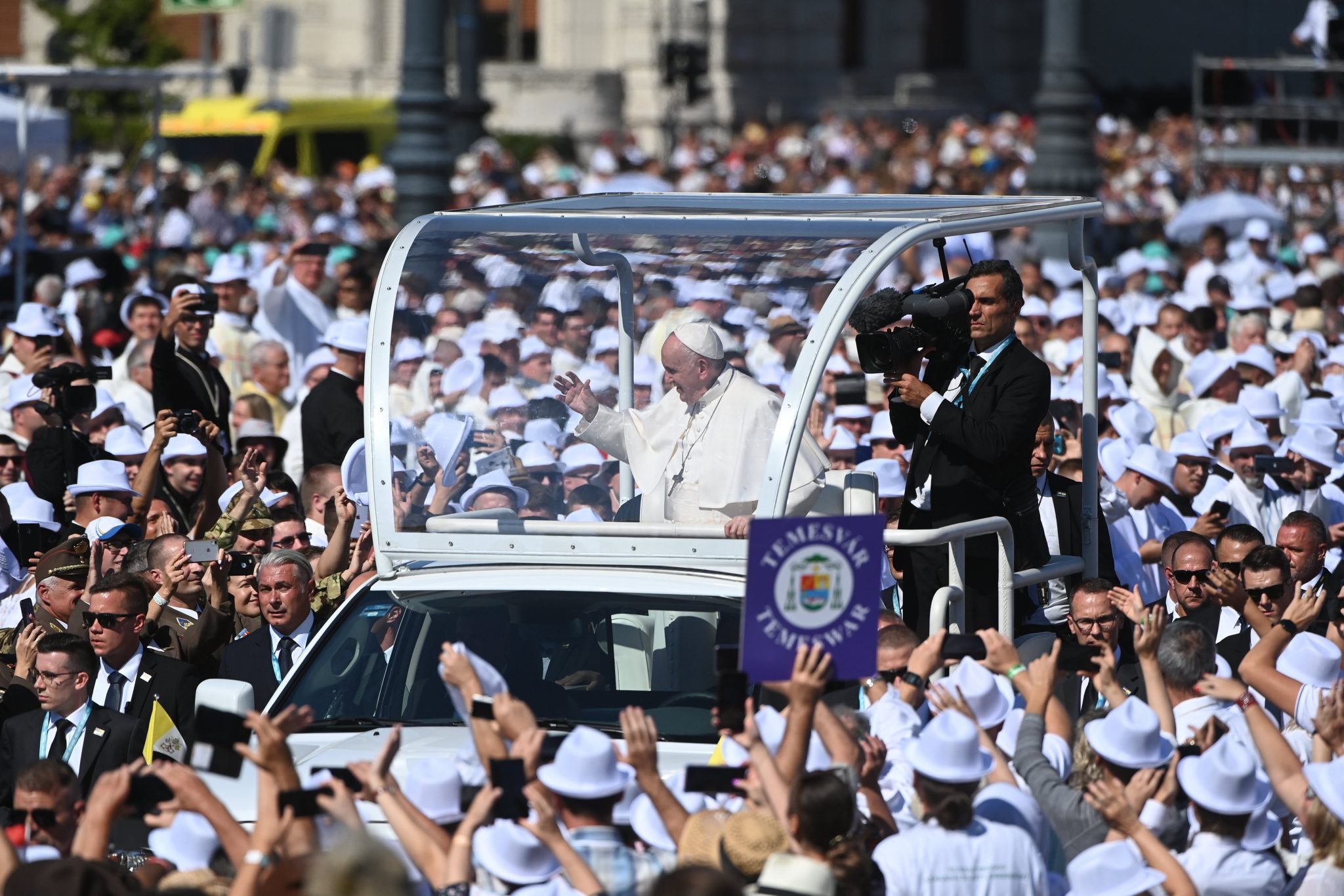 the pope's visit to hungary