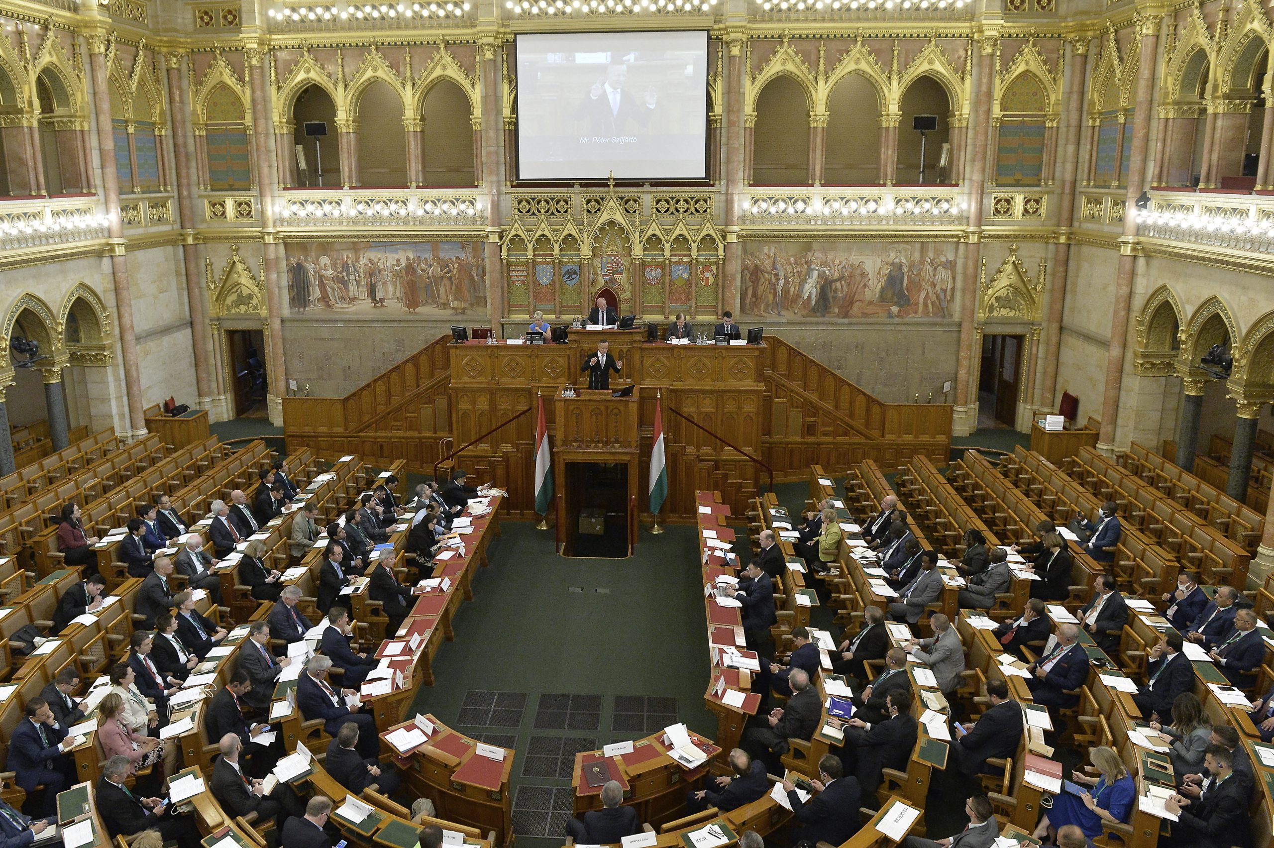 Parliament Adopts Amendment Allowing Referendums to be Held on Same Day as Elections