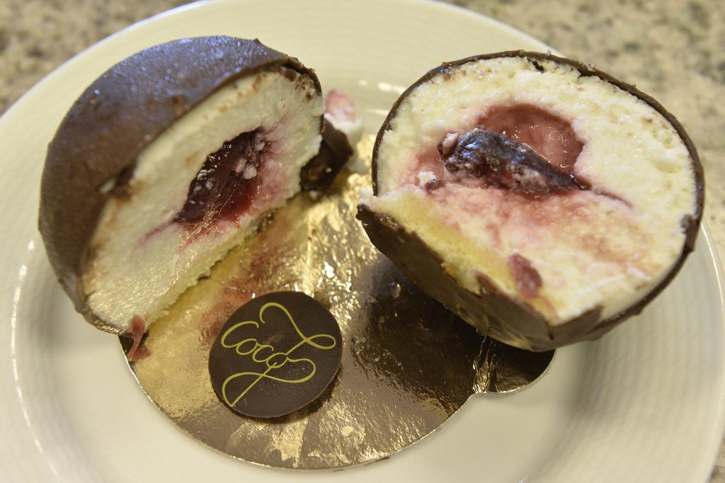 Cherry and Dark Chocolate: Budapest’s Dessert of the Year post's picture