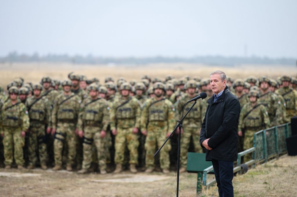Defense, Army Development Program on Schedule, says Minister Benkő post's picture