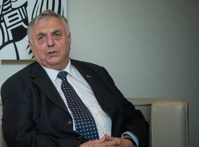 “The Extended Family, the Nation, Must Be Served” - Interview with Europa-Club President András Smuk