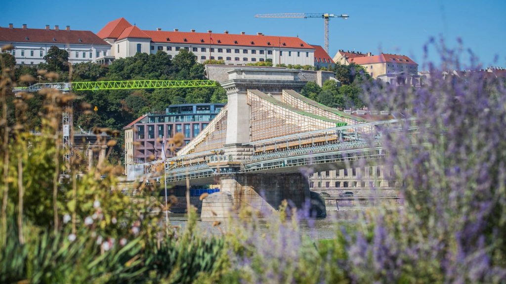 The Resurrection of Budapest’s Iconic Chain Bridge Continues – PHOTOS! post's picture