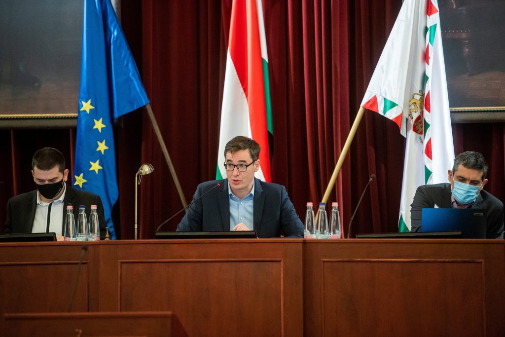 Budapest Mayor Calls for Urgent Talks on EU Funding post's picture