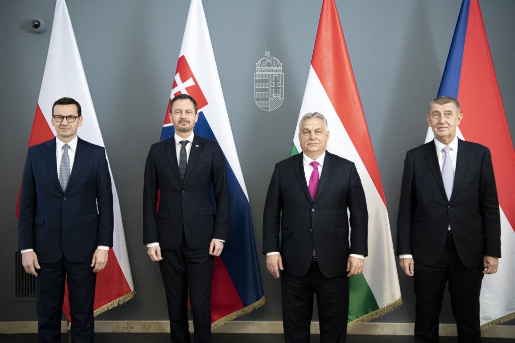 Press Roundup: V4 Summit in Budapest post's picture