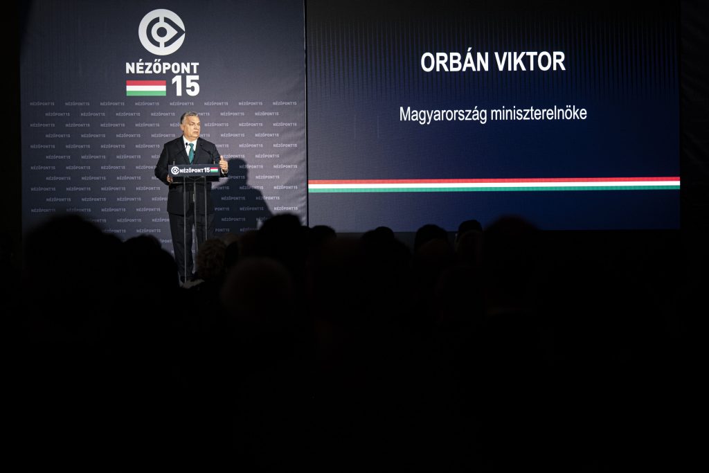 PM Orbán: Fight for Low Utility Fees to Continue post's picture