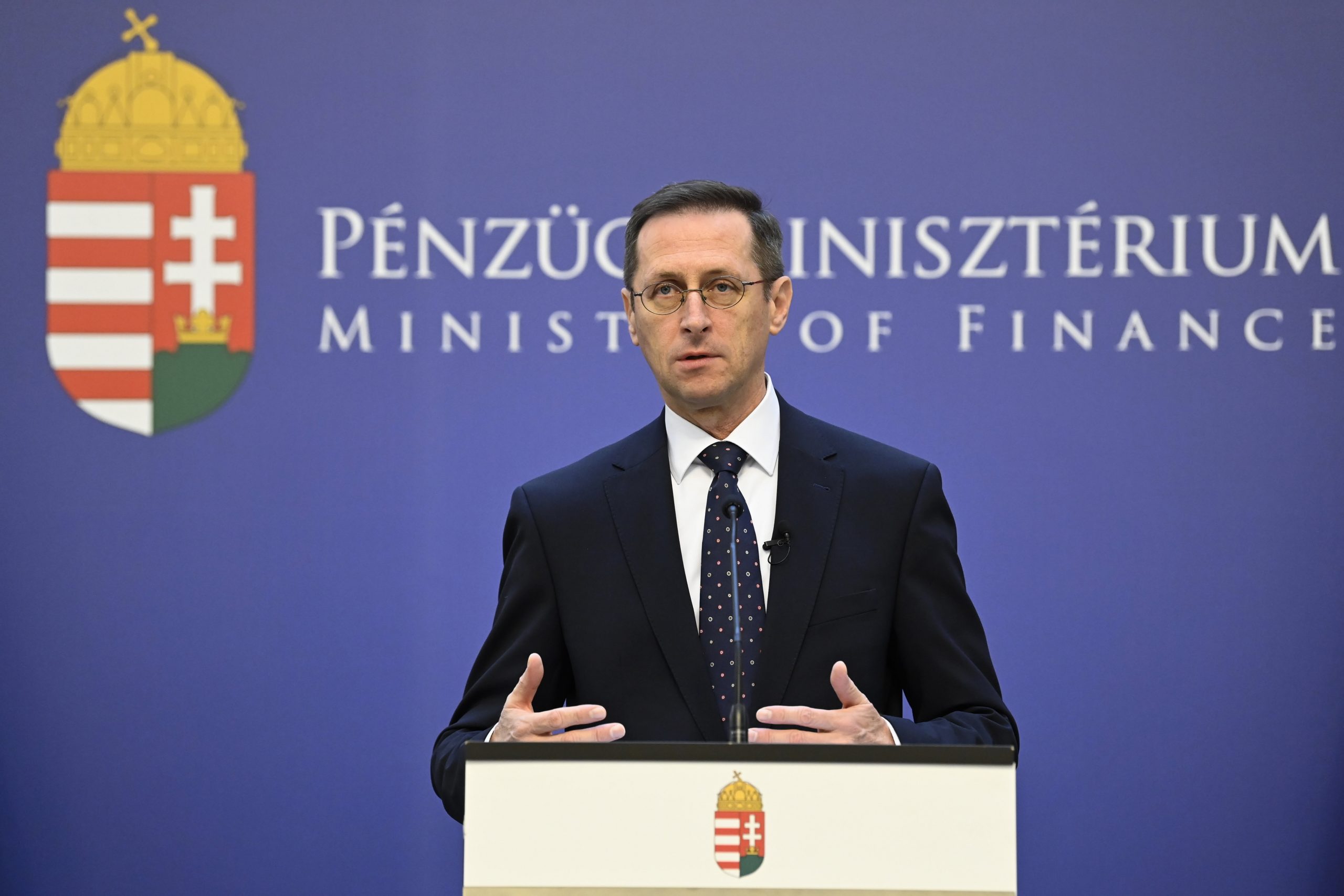 Hungary Budget Deficit Grows by HUF 1,000 Billion in a Month