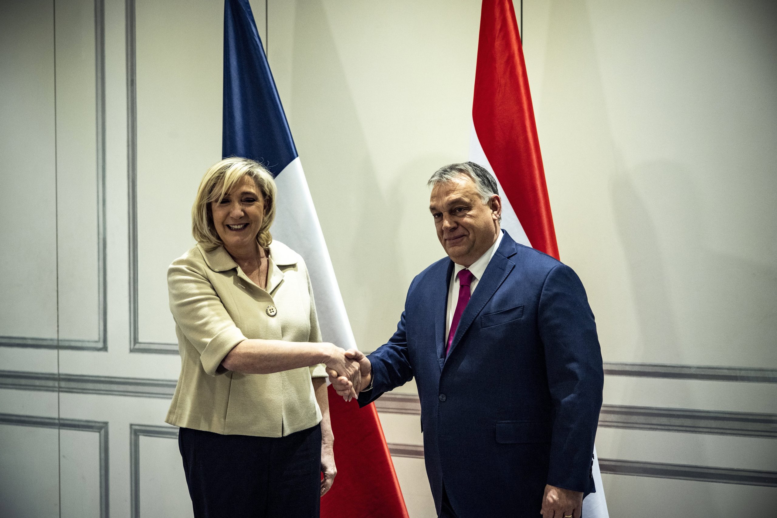 Press: Marine Le Pen's Campaign Financed by Loan from Hungarian Bank