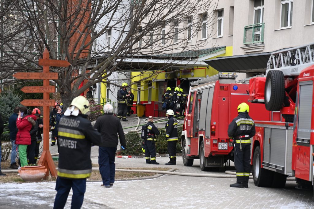 Fire at Szent Imre Hospital in Budapest Takes the Life of One Victim post's picture