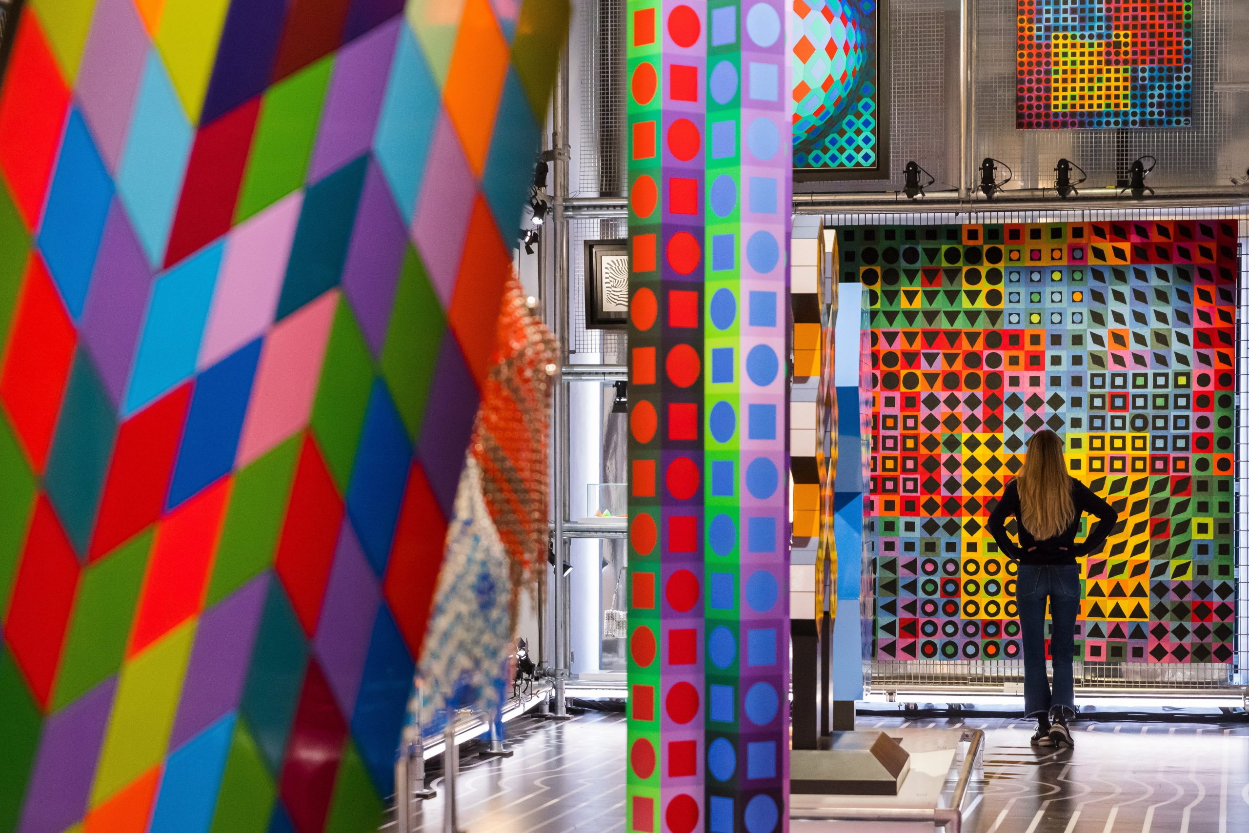 Selfridges Department Store to Stage Victor Vasarely Exhibition