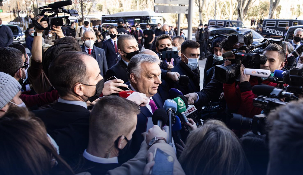 PM Orbán Urges De-Escalation, Peaceful Resolution to Ukraine-Russia Standoff post's picture