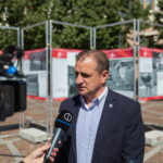 New Fidesz Candidate in Esztergom Faces Criticism over Degree and Employment Issues