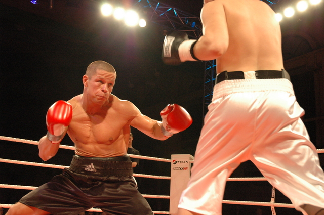 Boxer Szili Beat Star Fighter Sturm, Can Go for IBO's World Title