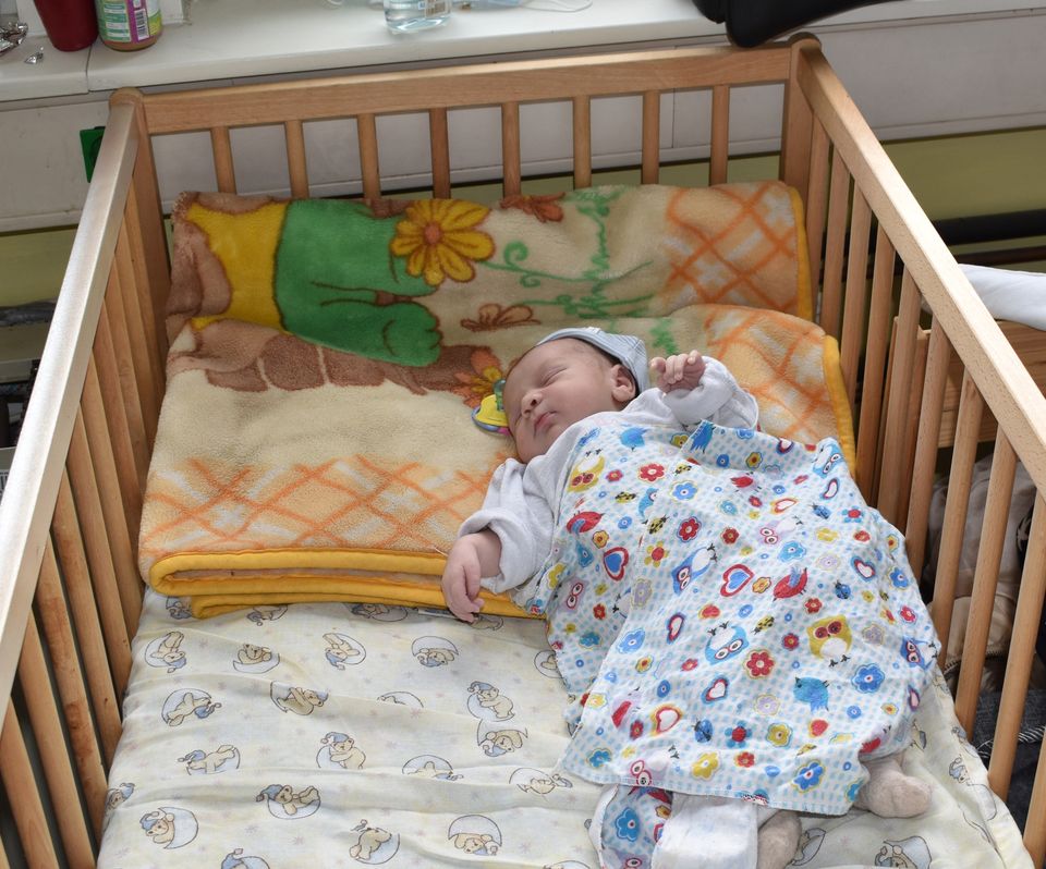 “Youngest Ukrainian Guest in Budapest Is a Two-Week-Old Baby” post's picture