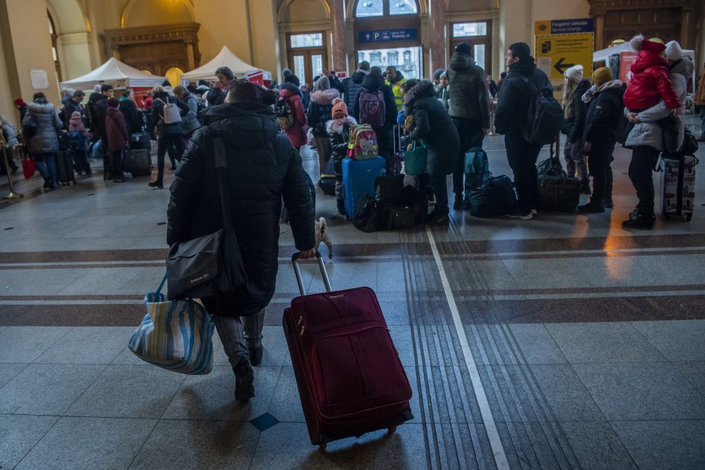 War in Ukraine: 3,329 Refugees Arrive in Budapest on Wednesday post's picture