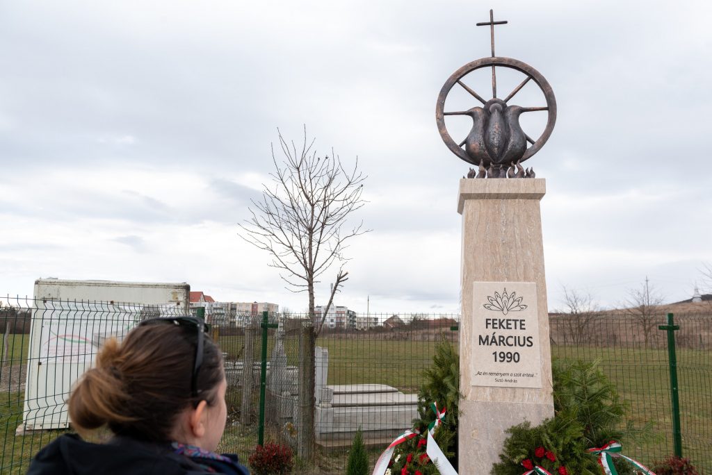 Victims of 1990 Marosvásárhely Ethnic Clashes Remembered post's picture