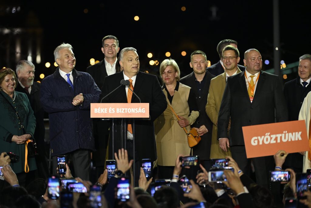 Press Roundup: Two-thirds Majority for Fidesz Confirmed post's picture