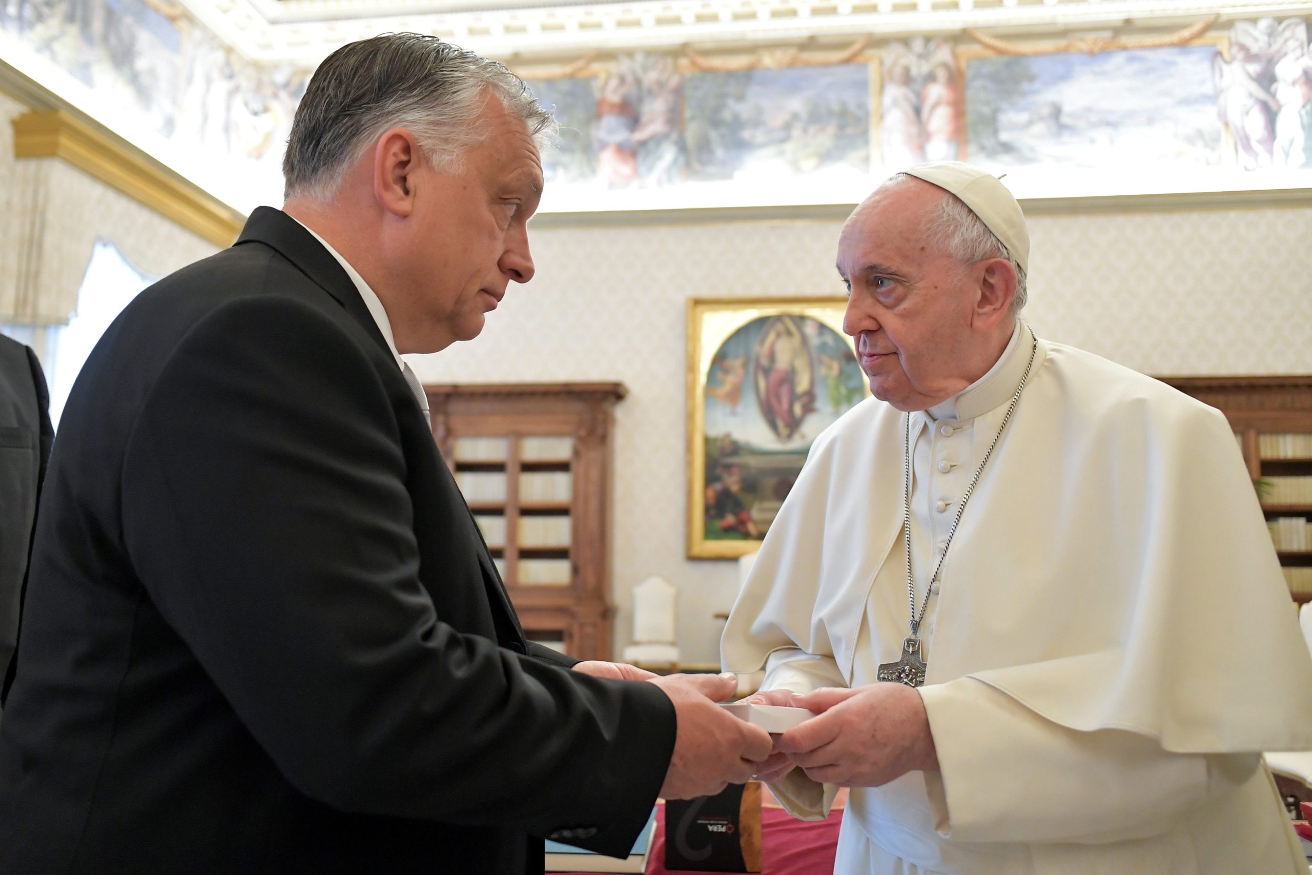 Pope Francis: “Viktor Orbán told me Russia’s plan is to end war on May