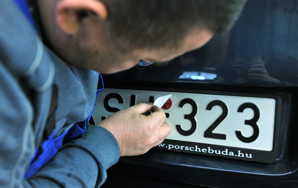 Petrol Station Owners: License-Plate-Based Fuelling Unfeasible post's picture