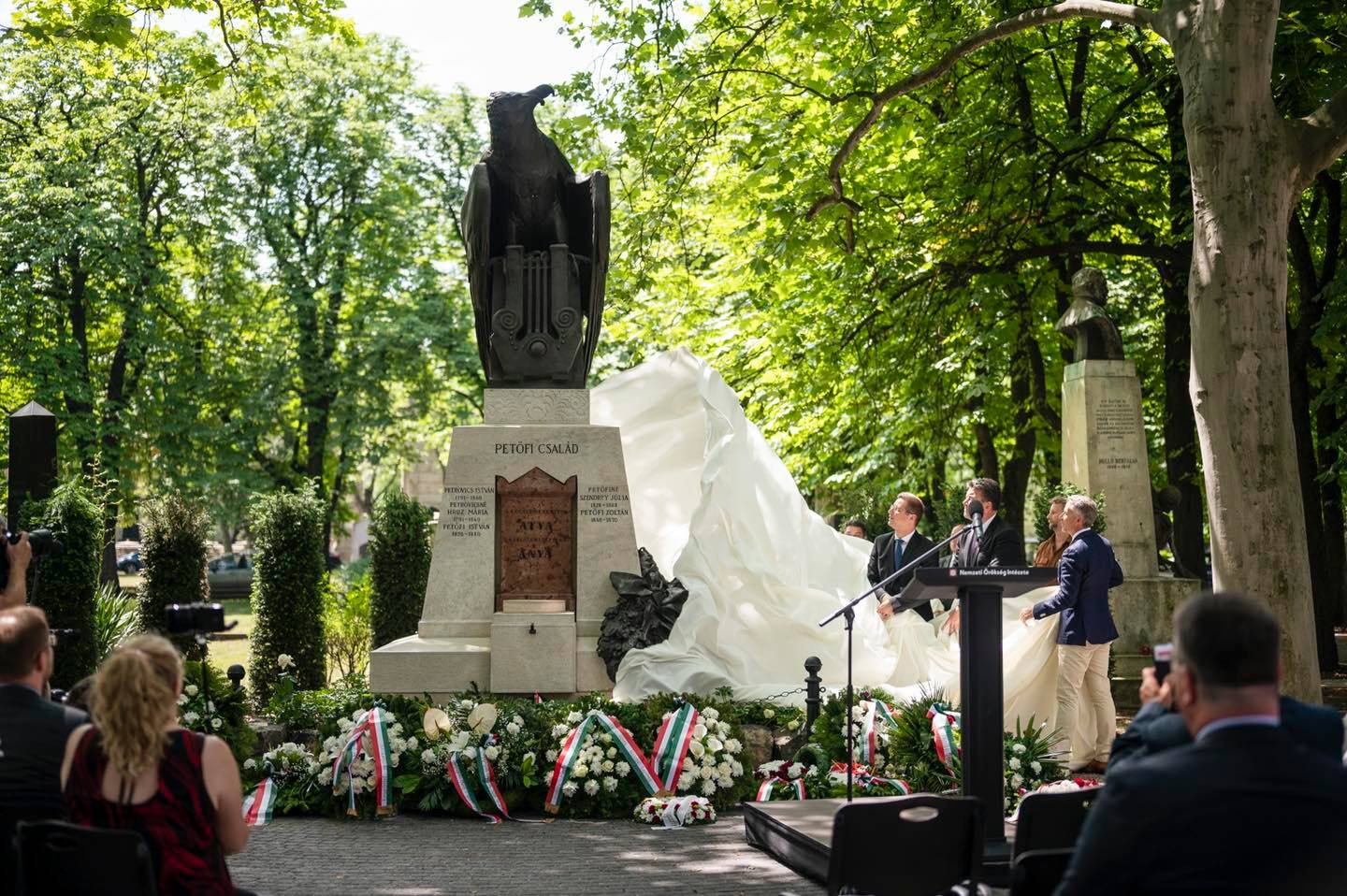 Restored Tomb of Poet Sándor Petőfi’s Family Unveiled