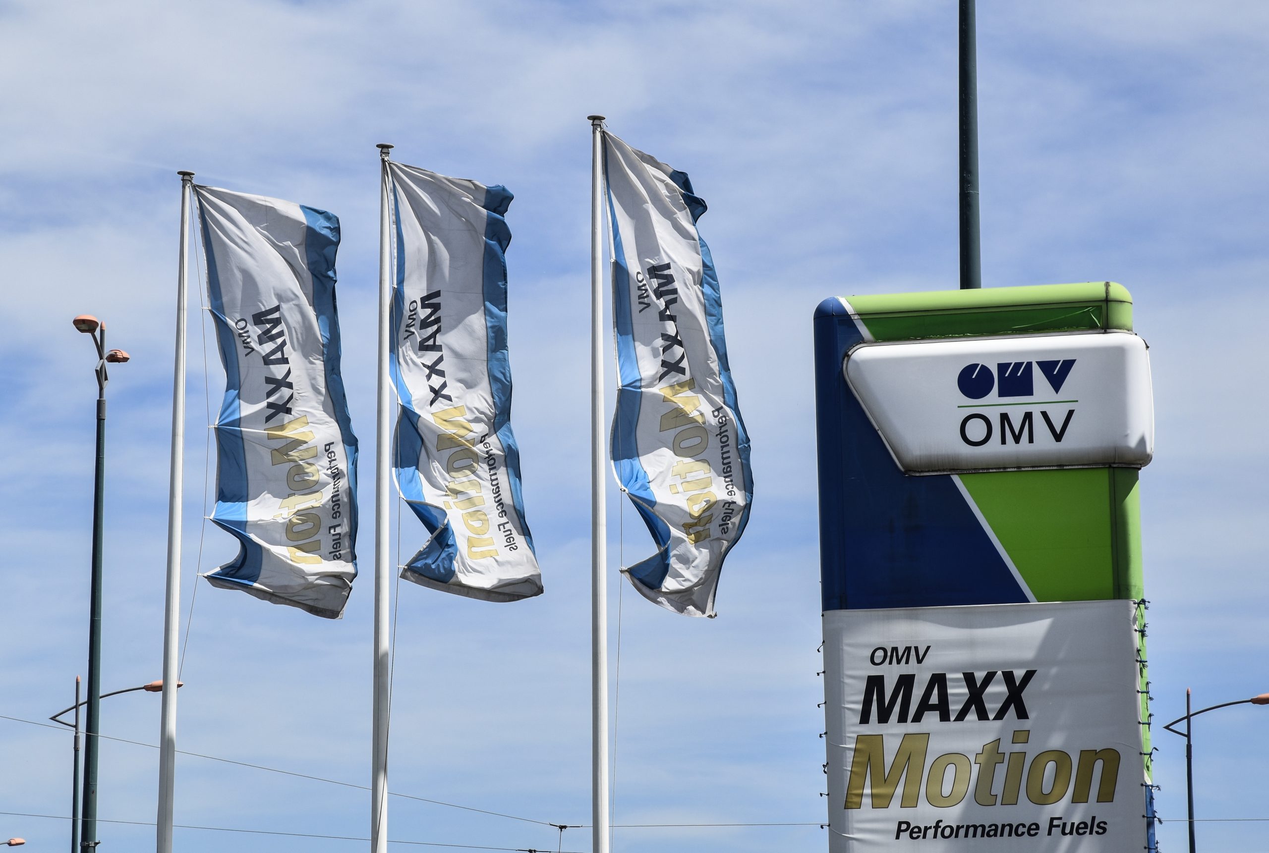 Oil and Gas Analyst: Hungarian Gasoline Inventories Not Only Support OMV, but also MOL
