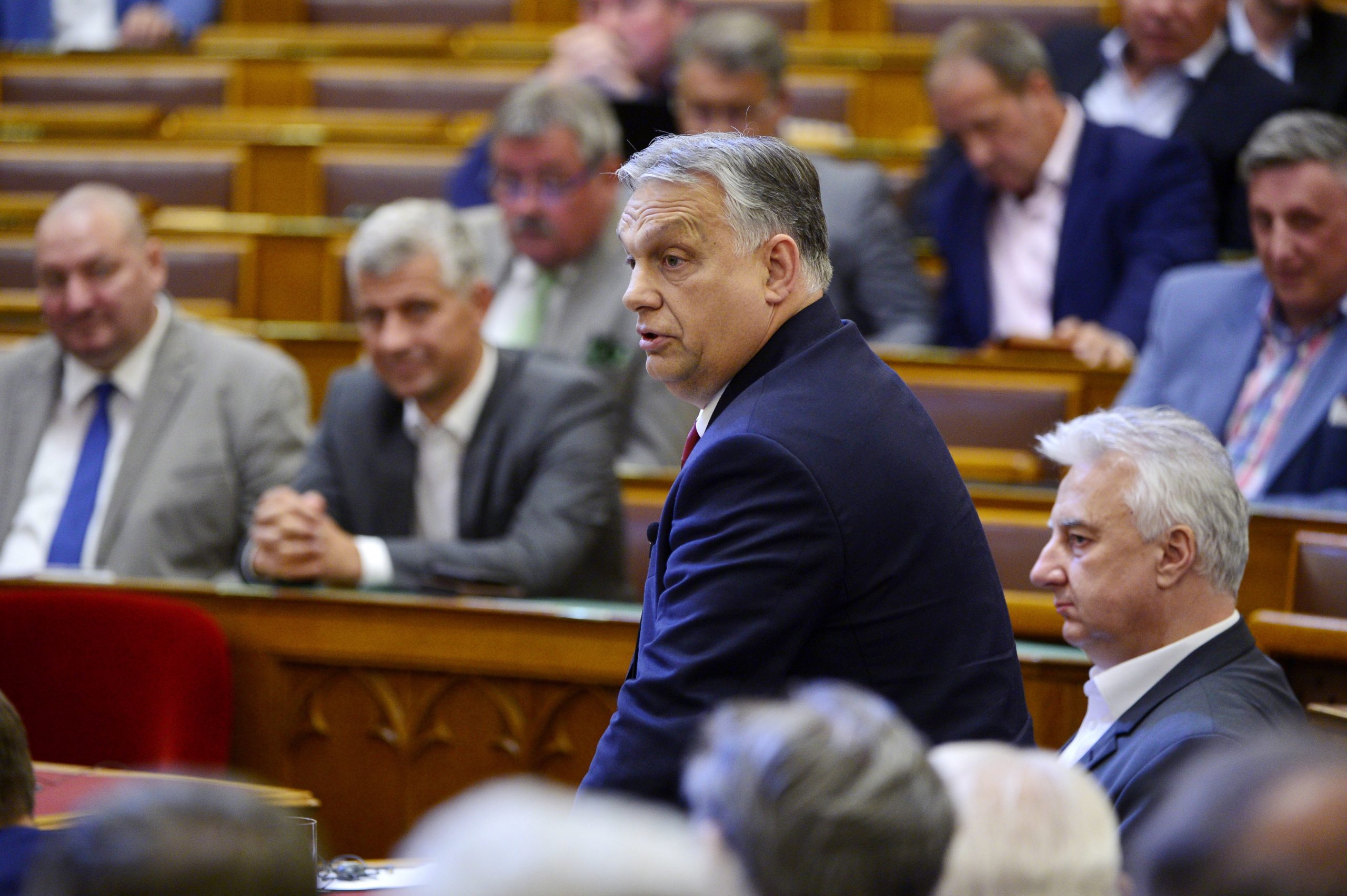 Hungarian government cuts 2022 budget spending by almost 10%