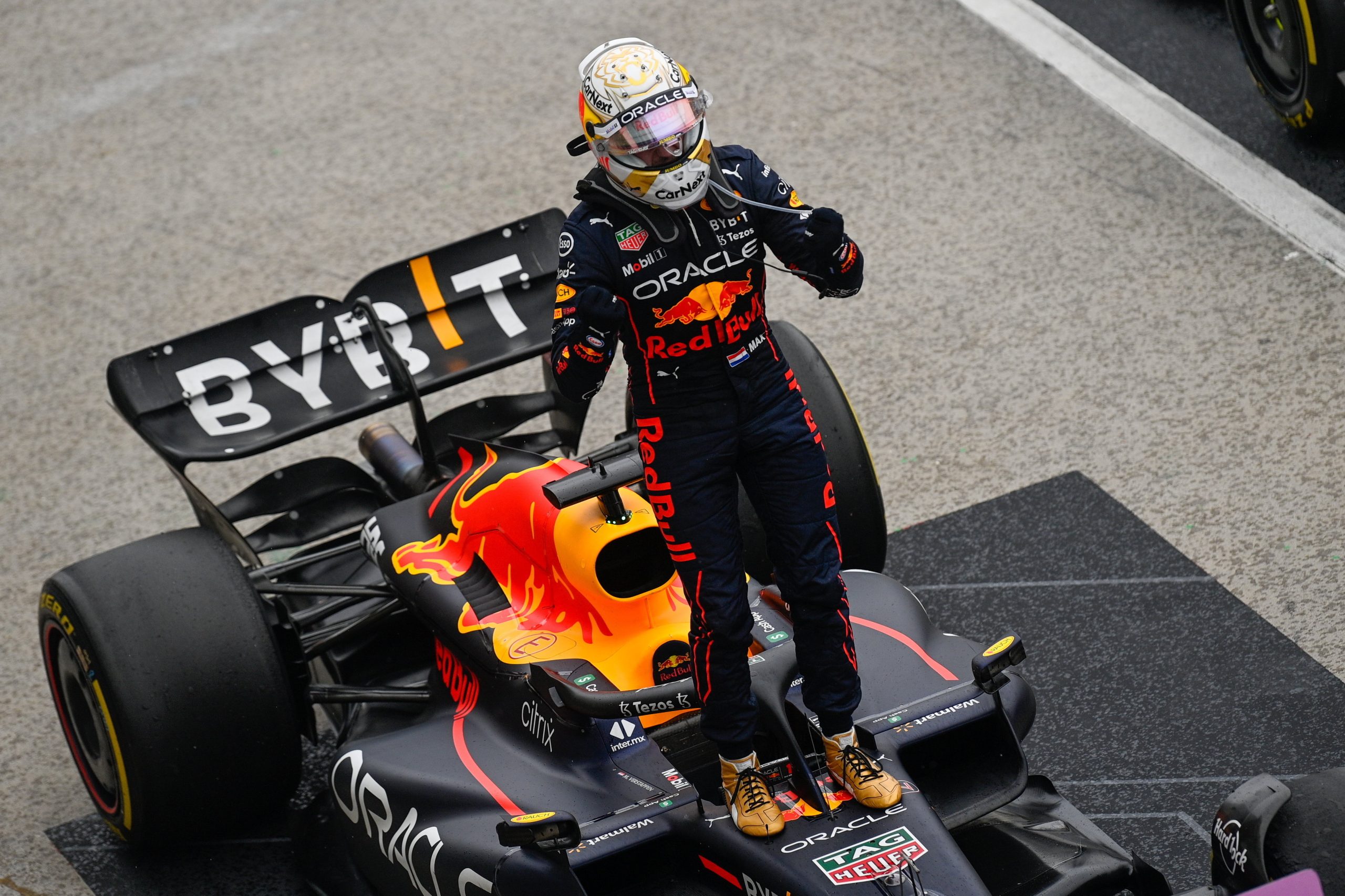 Orange Army Red Bull's Max Verstappen Win Grand Prix Hungary 2022
