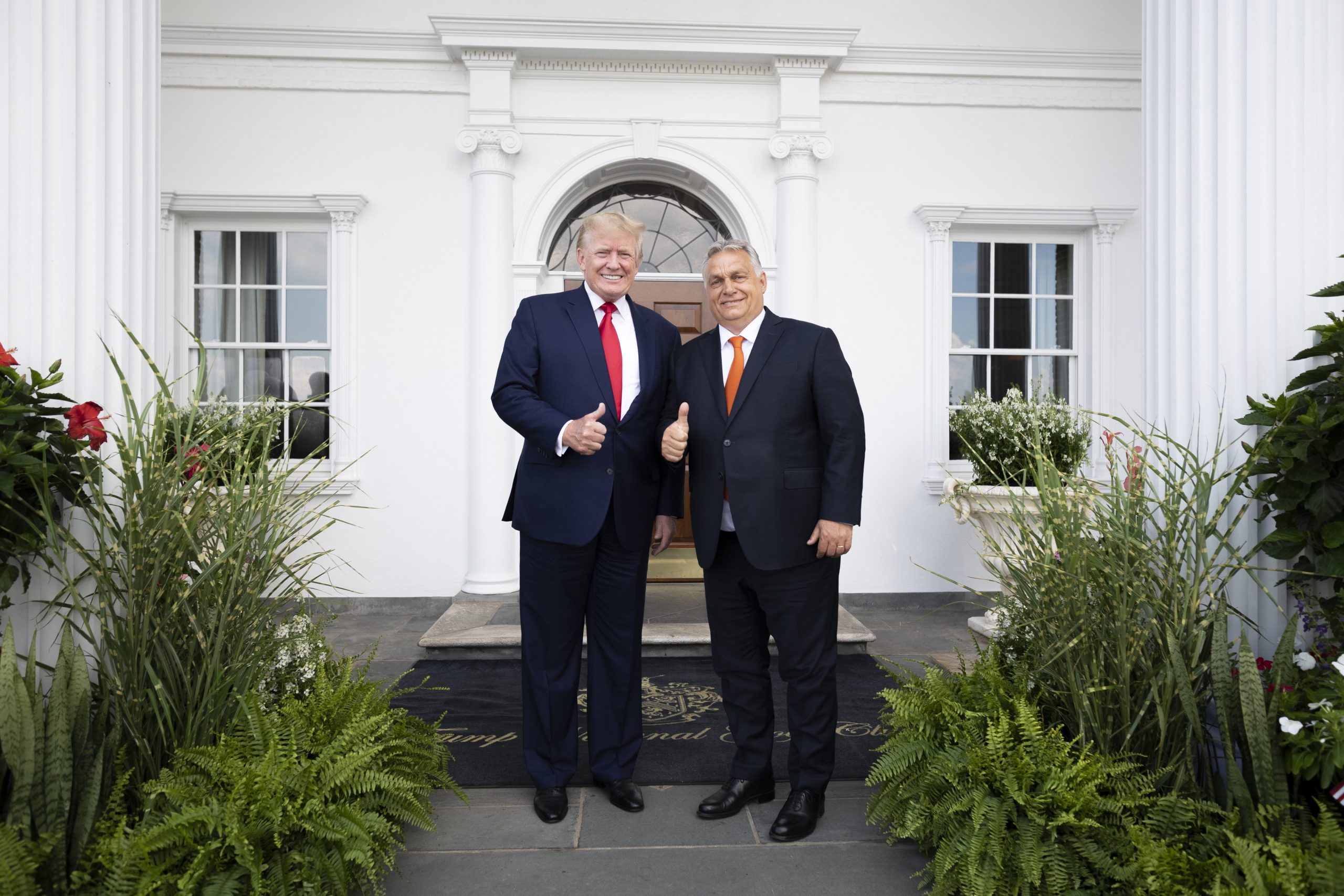 Victor Orban meets with Donald Trump in the US