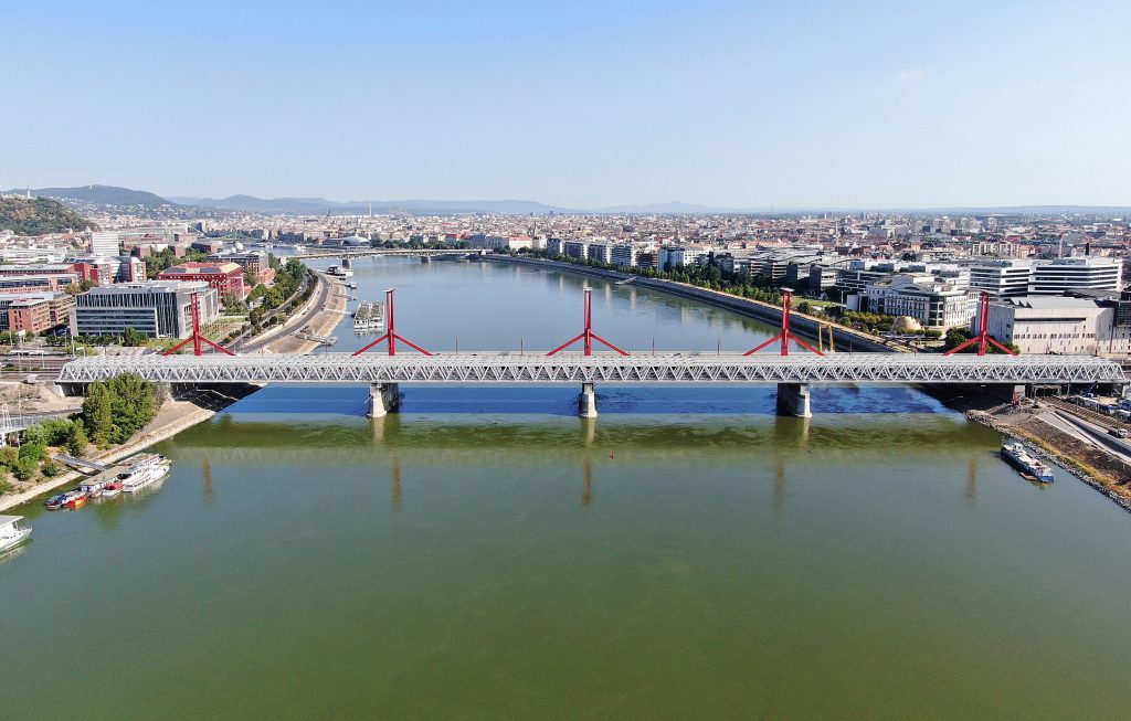 Danube Railway Bridge Inaugurated in Budapest post's picture