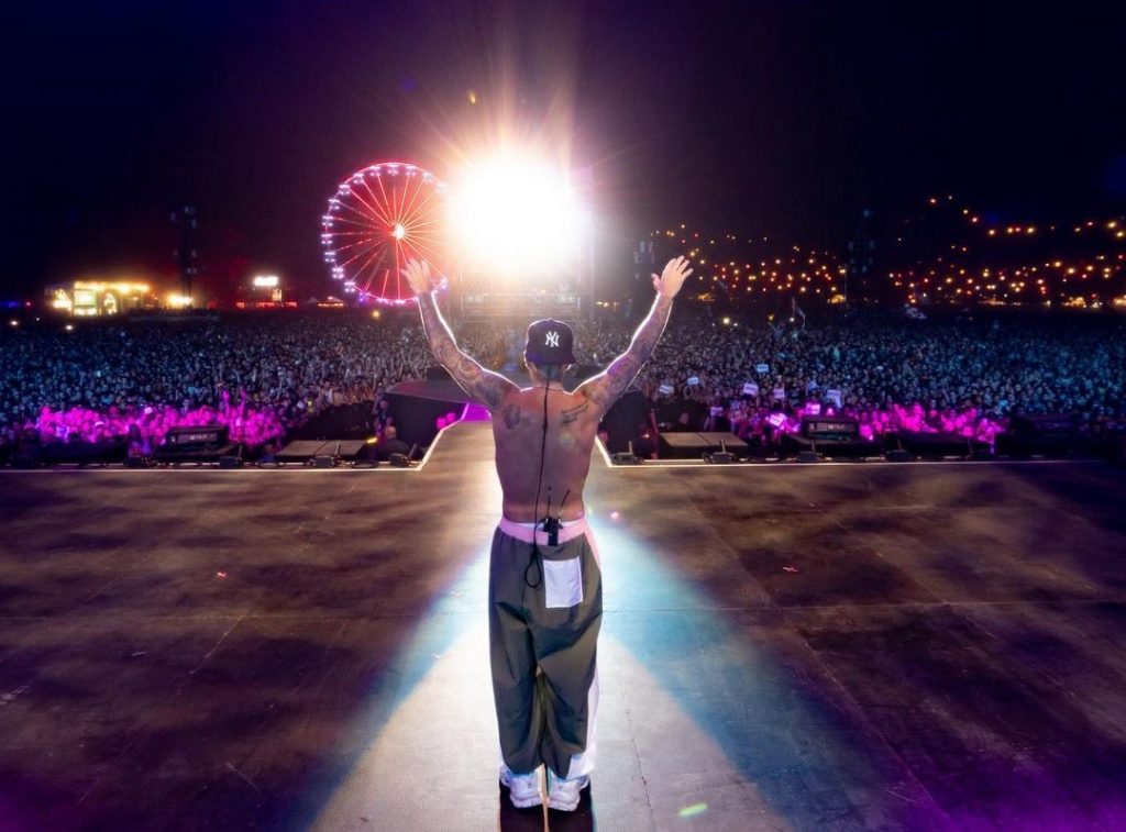 Justin Bieber Throws a Party at the Castle of Tura after His Performance at Sziget Festival