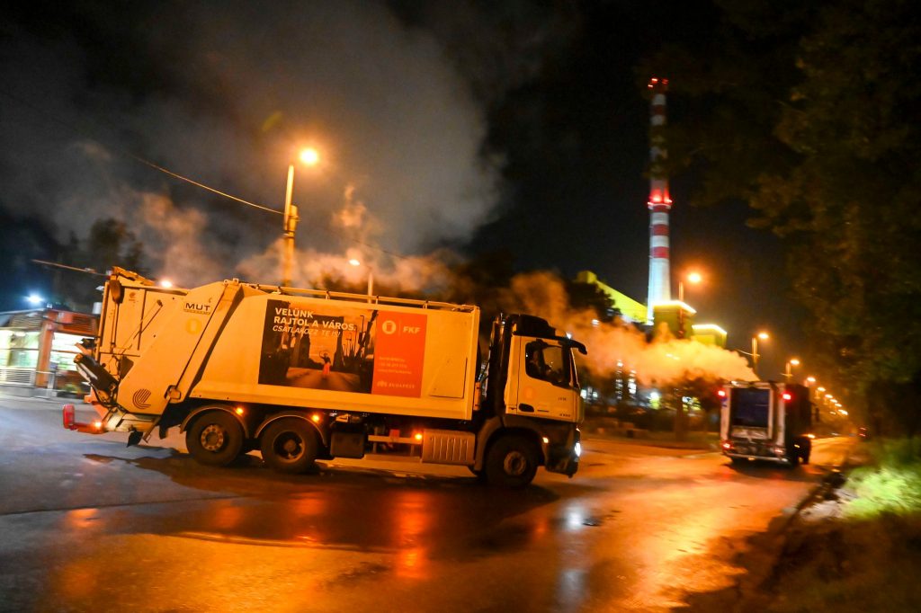 Budapest’s Waste Collection Grinds to a Halt post's picture