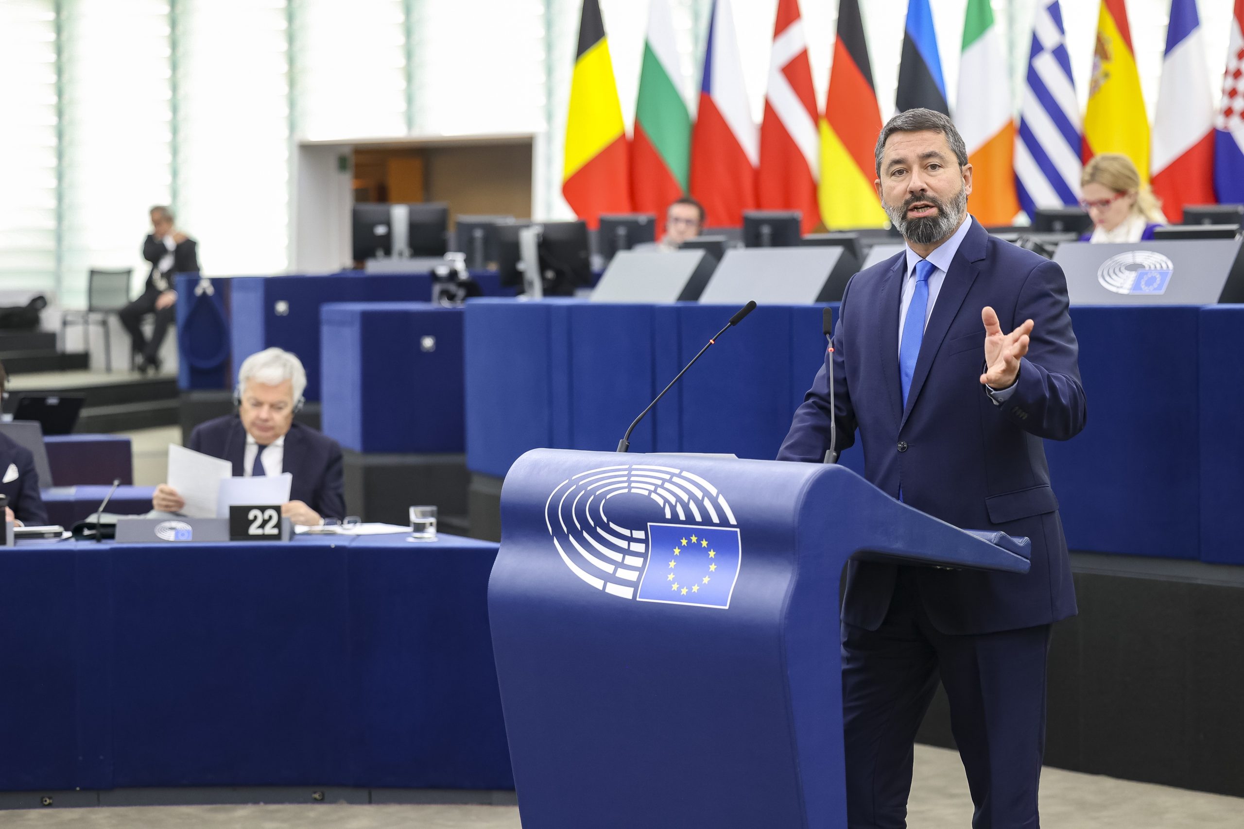 European Parliament Slammed for Putting Pressure on Hungary